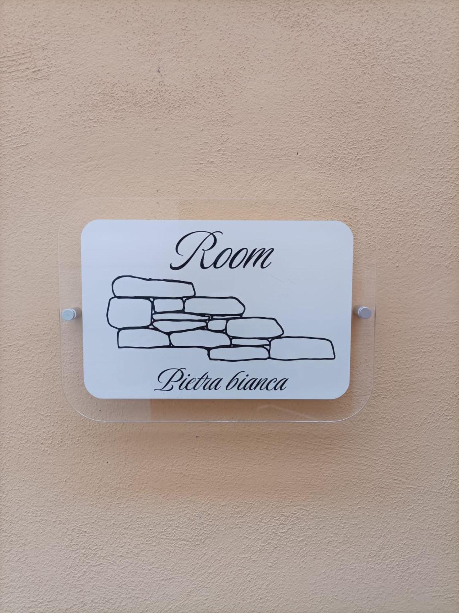 Room Pietra Bianca Corato Bagian luar foto